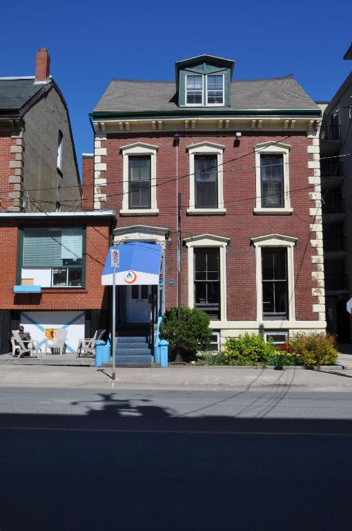 Hi Halifax Heritage House Hostel Extérieur photo